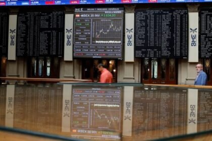 Andrea Comas/Reuters