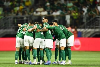 Jogadores do Palmeiras antes de jogo pela Libertadores •