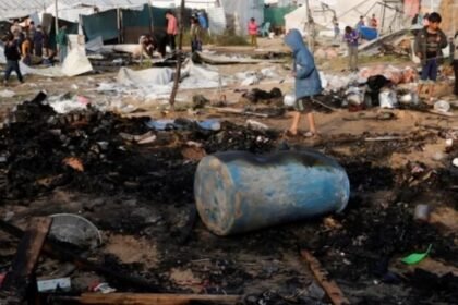 Bombardeio israelense em Gaza provoca mortes e destruição (Foto: Reuters)